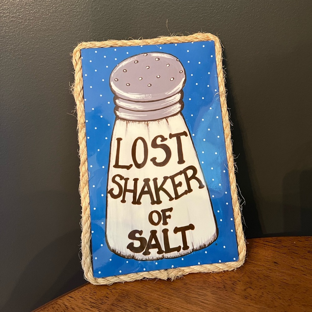 Jimmy Buffet’s lost shaker of salt wall decor